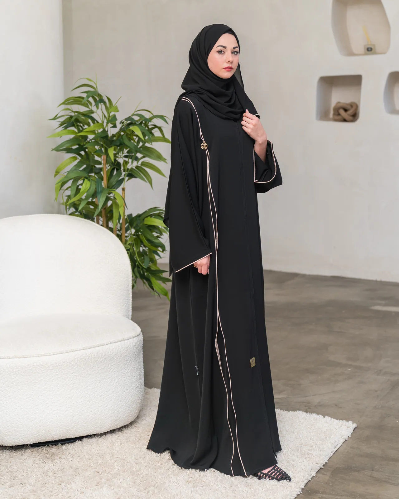 BEDOON ESSM Cream Piping Split Detail Abaya CPSA01